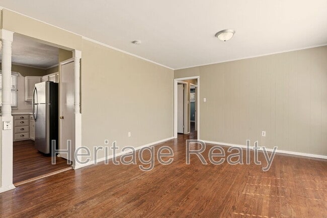 Building Photo - 1309 Huntington Rd SW