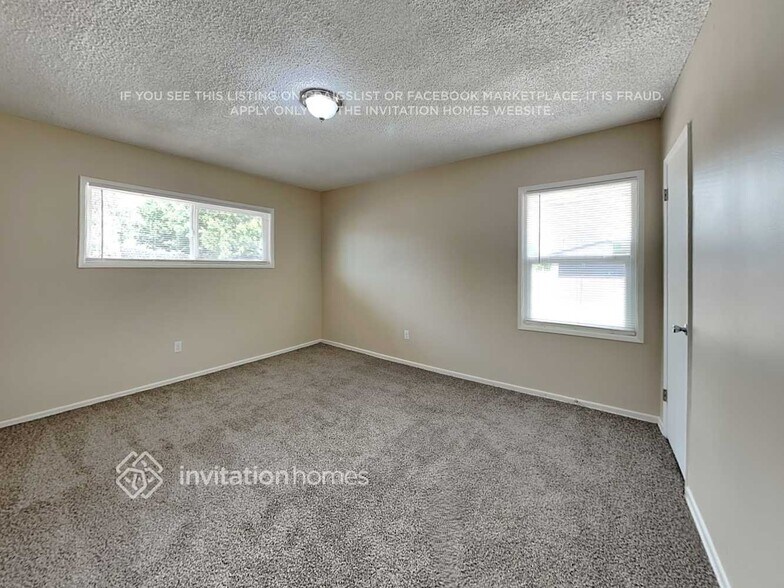Building Photo - 9256 Swinton Ave