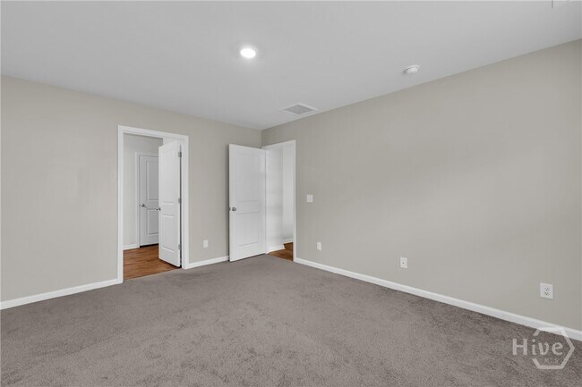 Building Photo - 233 Caribbean Village Dr