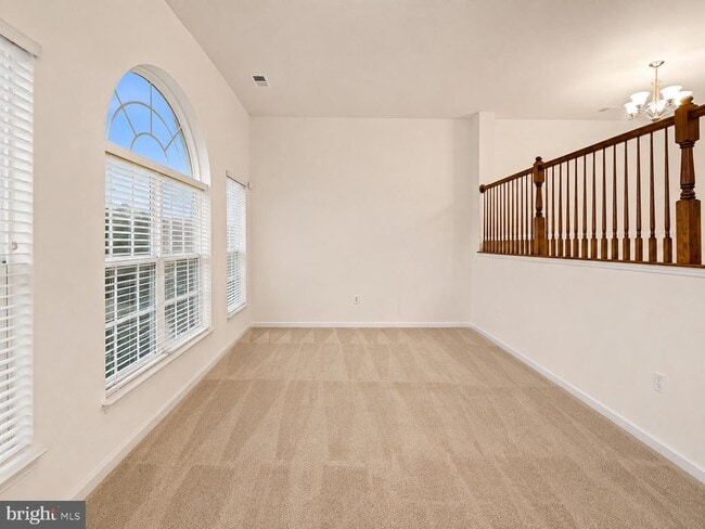 Building Photo - 6076 Wicker Ln