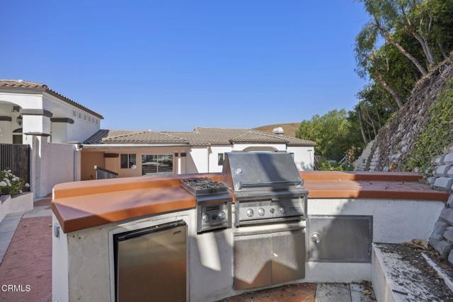 Building Photo - 40 Saddlebow Rd