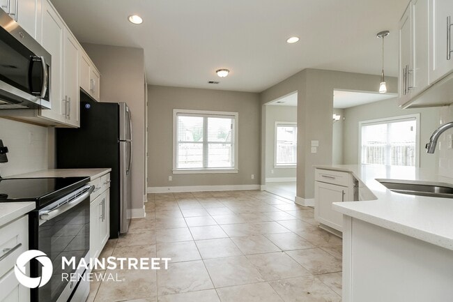 Building Photo - 6467 Nesting Dove