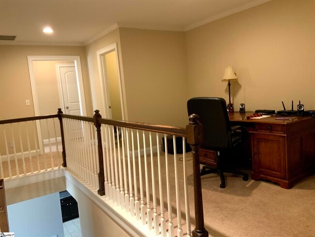 Building Photo - 201 Raven Falls Ln