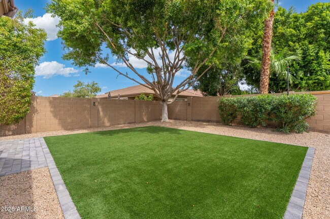 Building Photo - 5244 W Maya Way