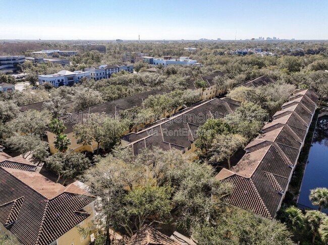 Building Photo - 2444 Legacy Lake Dr