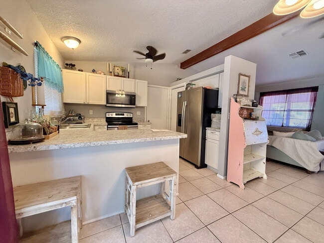 Building Photo - 12258 Foothill St