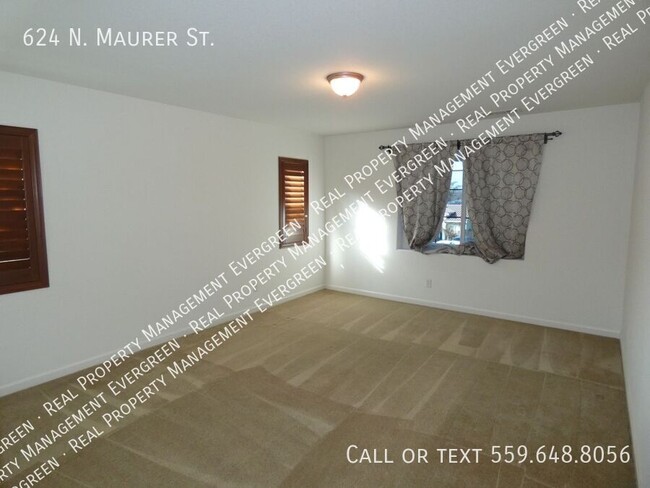 Building Photo - 624 N.Maurer Street- Zero deposit, ask us ...