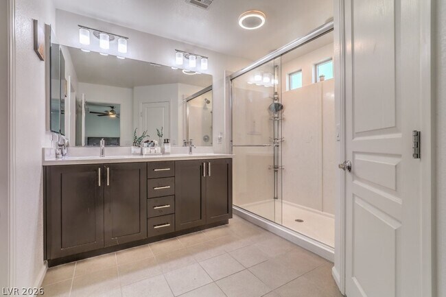 Building Photo - 8086 Misty Canyon Ave