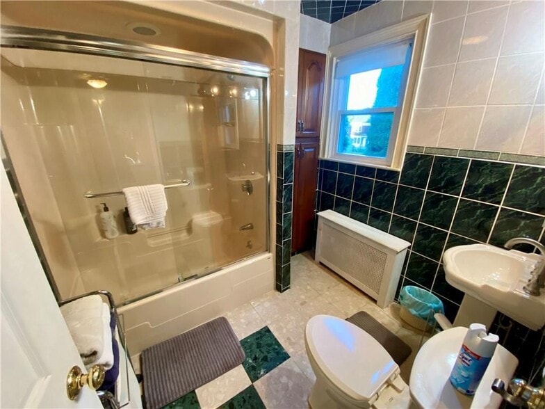 Building Photo - 96 Rhode Island Ave