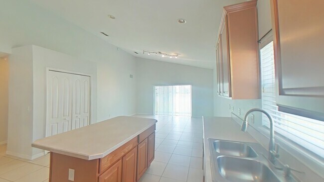 Building Photo - 4369 Spring Blossom Dr