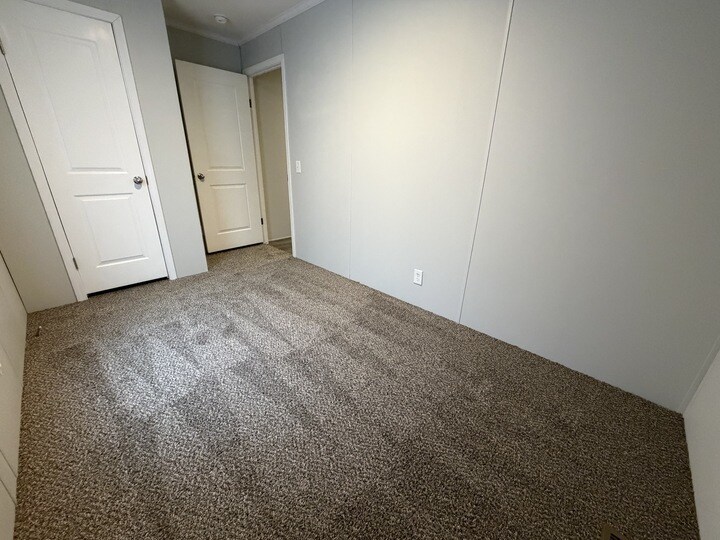 Building Photo - 38062 St Tropez Dr