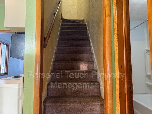 Building Photo - 57 N Terrace