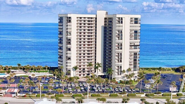 Building Photo - 9550 S Ocean Dr