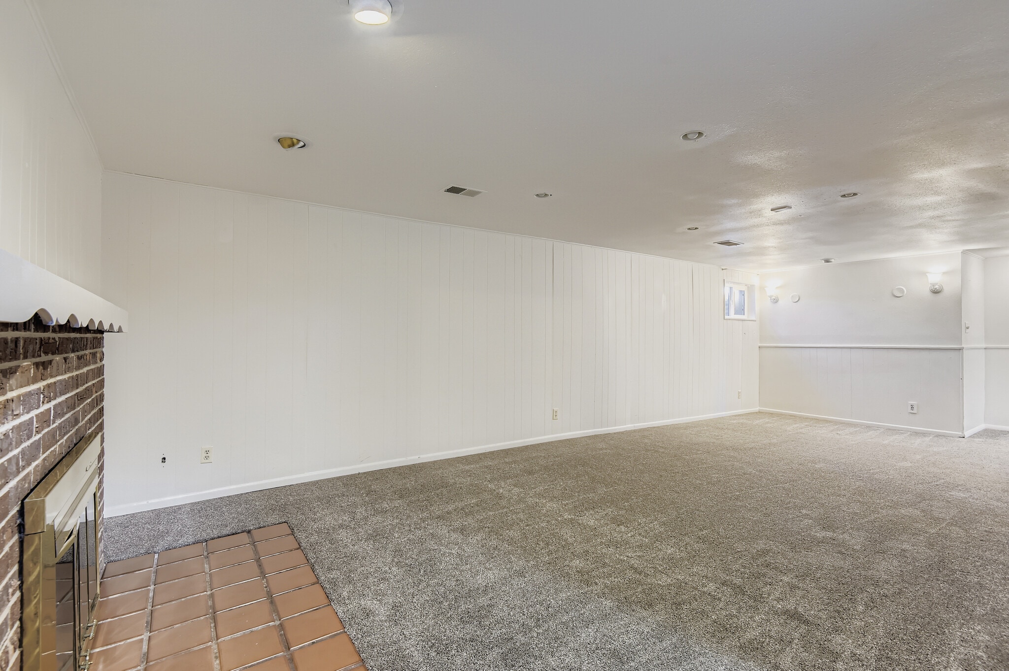 Living room - 6336 W 71st Pl