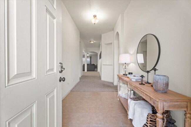 Building Photo - 285 Country Crossing Cir