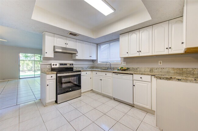 Building Photo - 10514 Rancho Bernardo Ln
