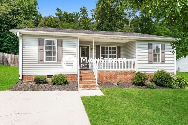 Primary Photo - 3 Bedroom Pet-Friendly Home in THOMASVILLE...