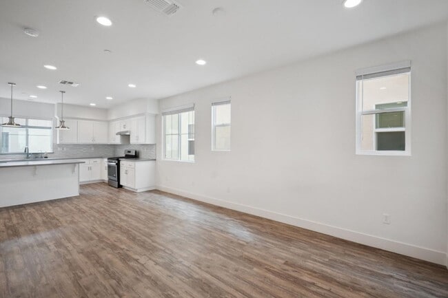 Building Photo - 37607 Cape Cod Rd