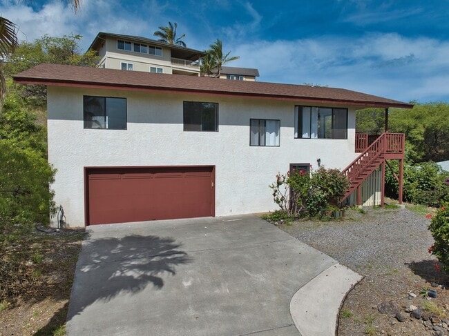 Building Photo - 68-1780-1780 Puu Nui St