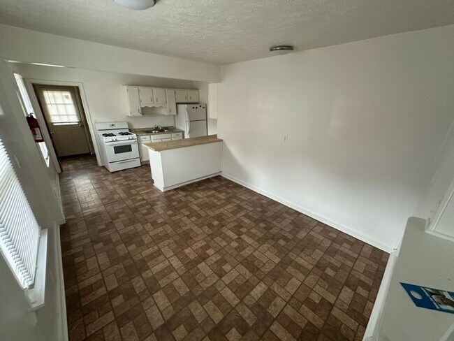 Building Photo - 4514 Winnrose Wy
