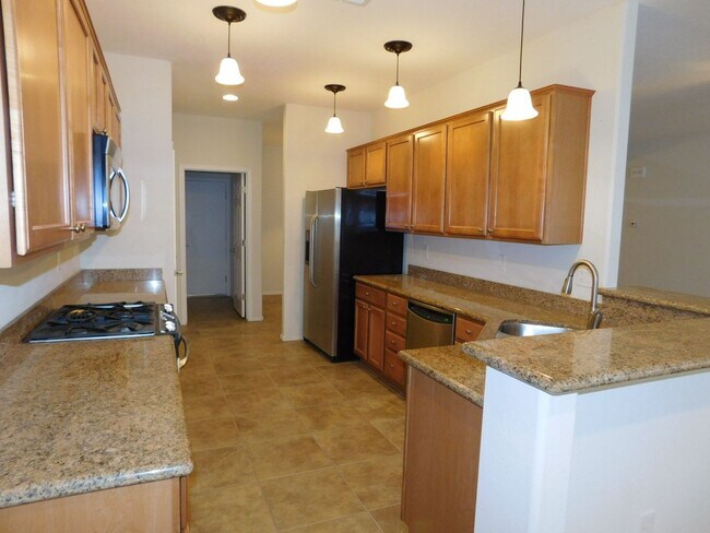 Building Photo - GORGEOUS HOME IN SUN CITY ALIANTE*AGE RESTRICTED COMMUNITY*3 LARGE BEDROOMS*OPEN FLOORPLAN*