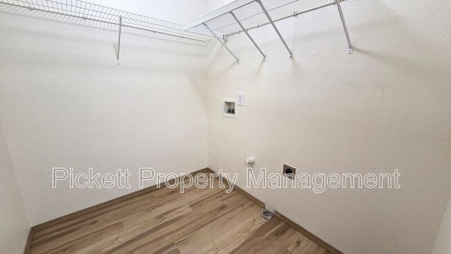 Building Photo - 2122 Tidepool Pl E