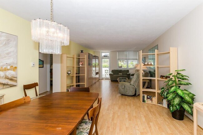 Building Photo - 4250 Galt Ocean Dr