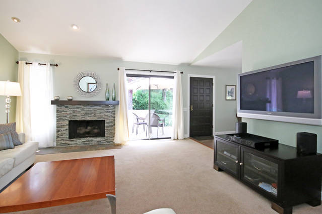 Fireplace, Greenbelt access, One-level living - 4531 Chateau Dr
