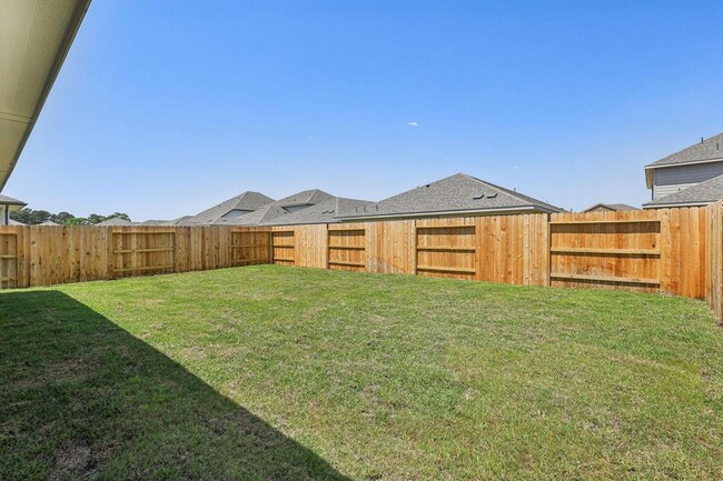 Building Photo - 14318 Azalea Tree Dr