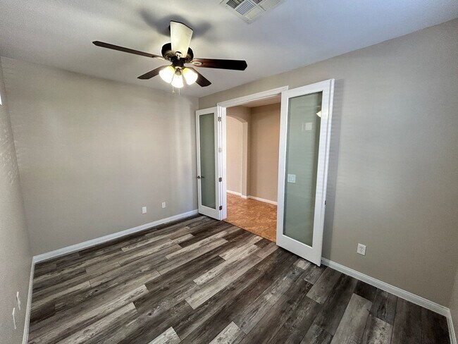 Building Photo - Beautiful 4/Bed/3Bath/2Car Two-Story Home with Loft and Office in Providence!
