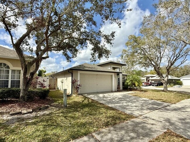 Primary Photo - 27519 Sky Lake Cir