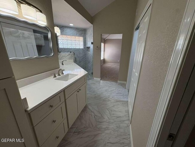 Building Photo - 1432 Black Ridge Dr