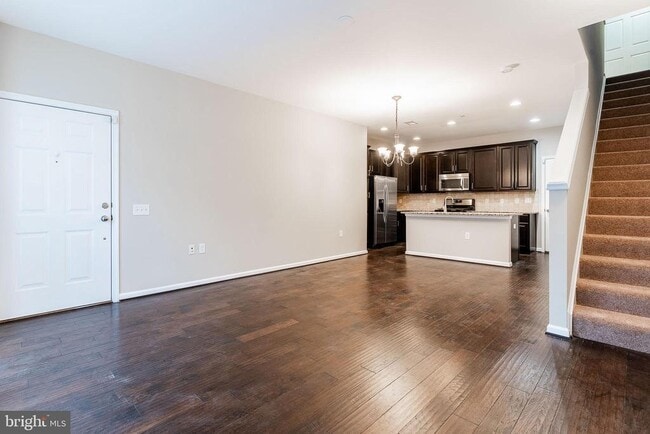 Building Photo - 42769 Keiller Terrace