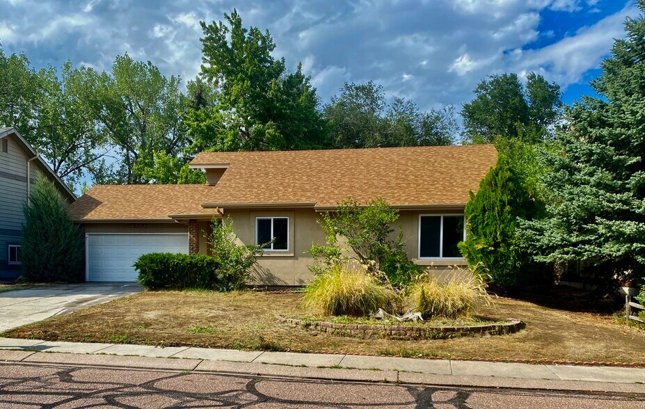 Building Photo - 970 Bayfield Dr