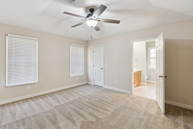 Building Photo - 4BR/2BA on Harrietts Bluff Available Now