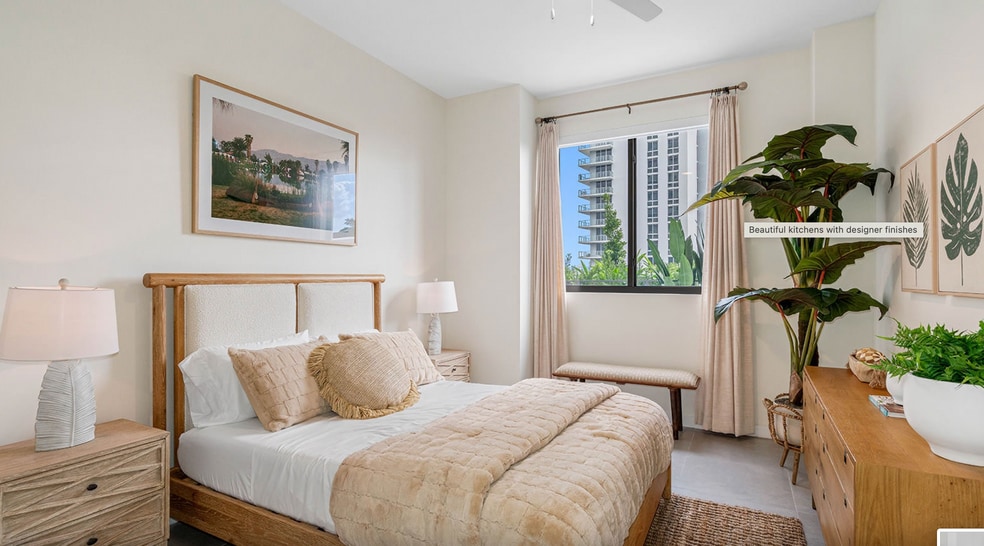 Building Photo - 16375 Biscayne Blvd