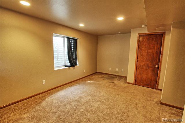 Building Photo - 10732 Kimball St