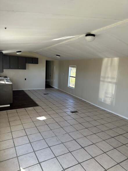 Building Photo - 110 Bedrock Trail Rd