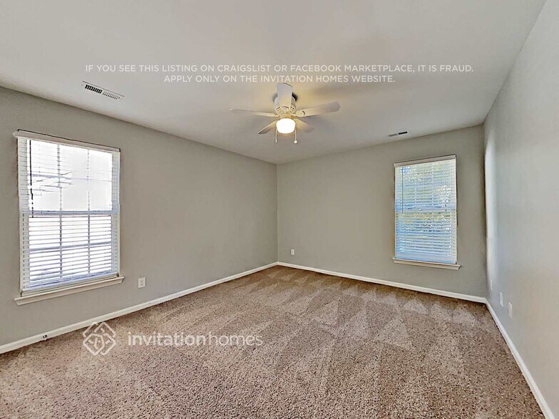 Building Photo - 12145 Autumn Winds Ln