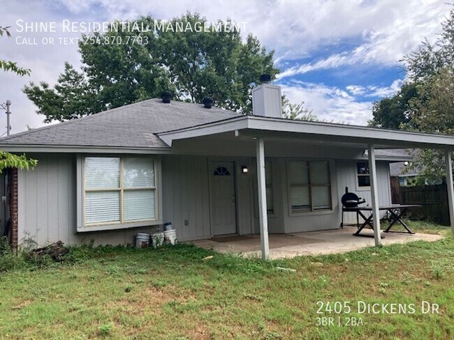 Building Photo - 2405 Dickens Dr