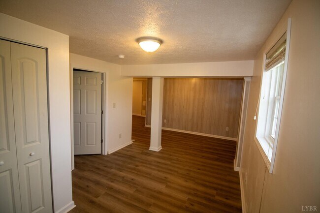 Building Photo - 1777 Clover Rd