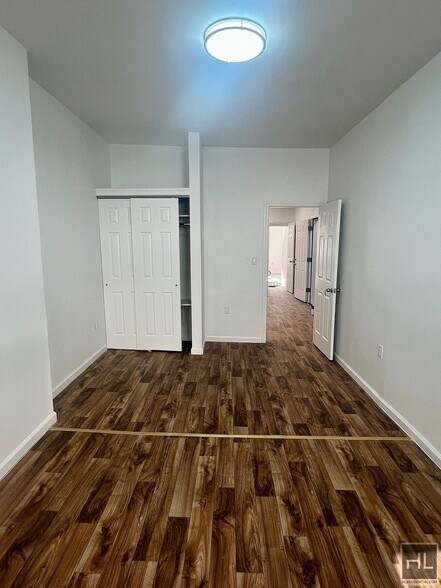 Building Photo - 3BR 1BA Sunny & Renovated w/ Shared Backyard In Flatbush