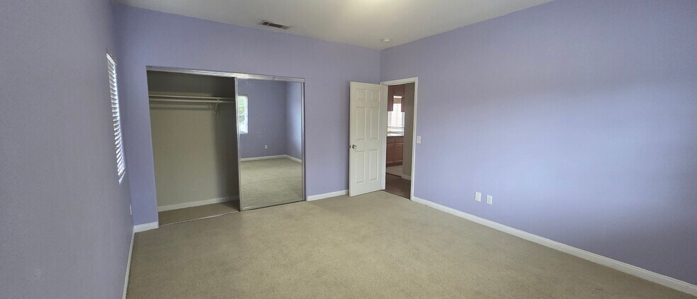Building Photo - 404 La France Ave