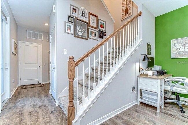 Building Photo - 5703 Colony Glen Rd