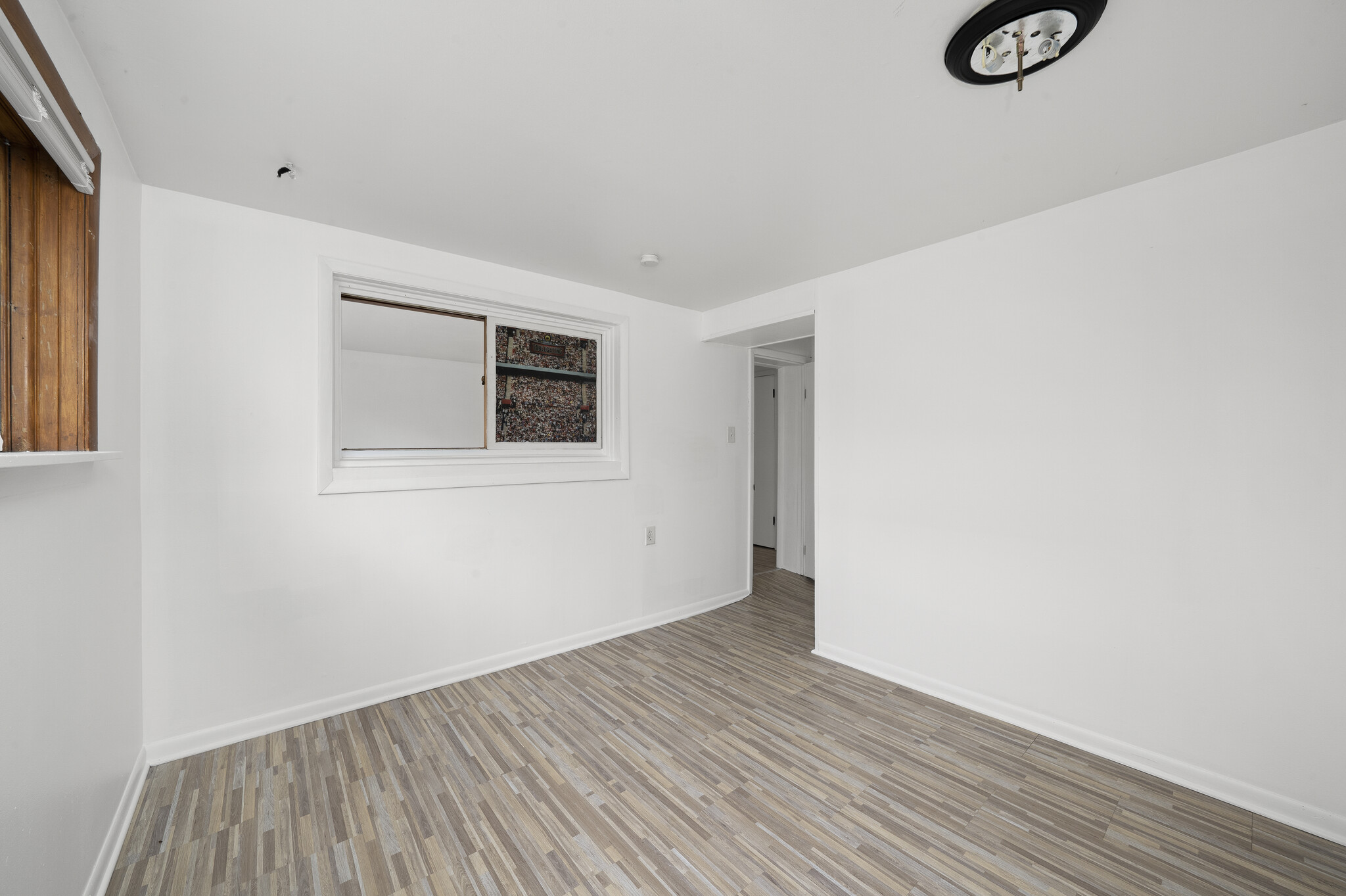 Building Photo - 1914 N 18th Ave