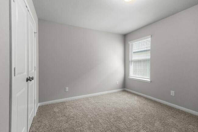 Building Photo - 7005 McGregor Lp