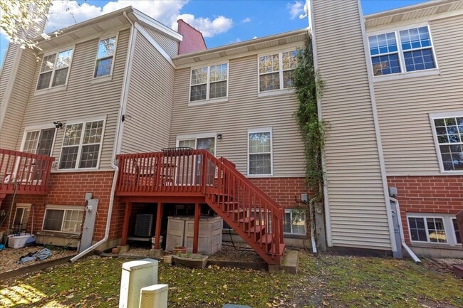 Building Photo - 3817 N Milwaukee Ave