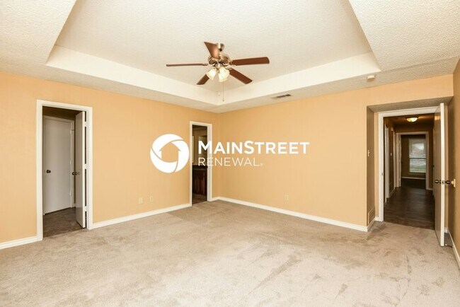 Building Photo - 4 Bedroom Pet-Friendly Home in Arlington, TX with Main Street Renewal