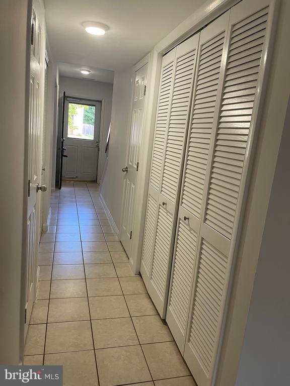 Building Photo - 1358 Hazel Nut Ct