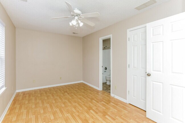 Building Photo - 8144 Amarillo Dr